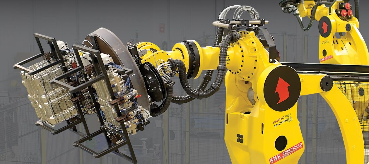 Robomold robotic arm